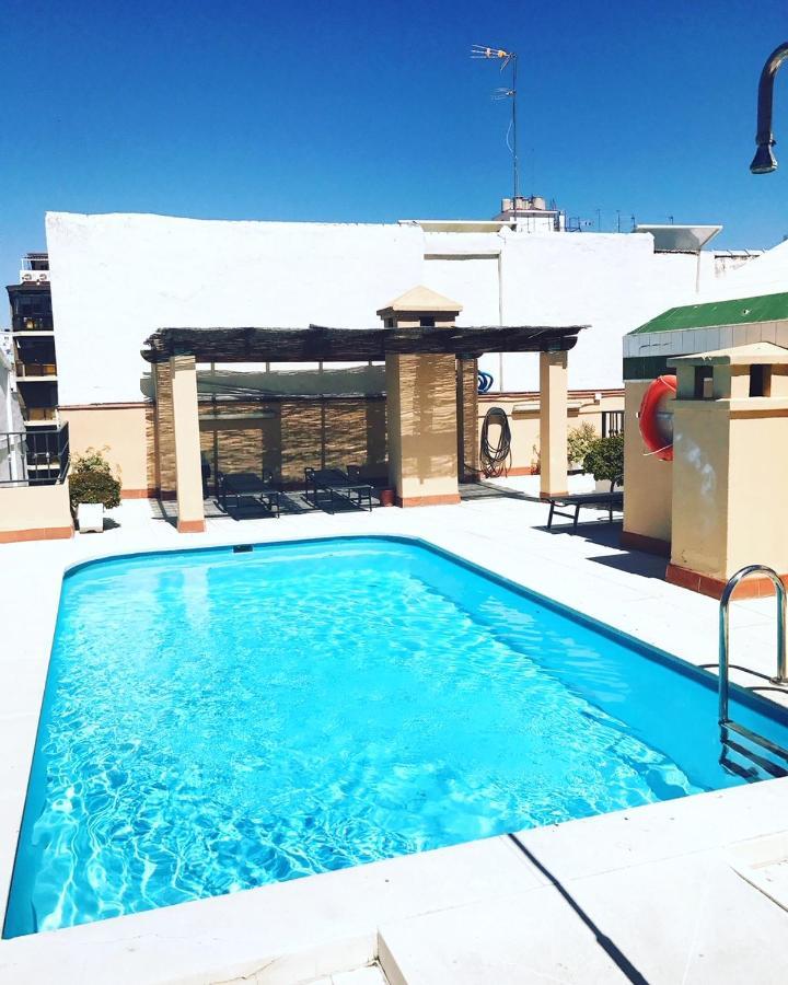 Agua II & Seasonal Pool By Ele Apartments مالقة المظهر الخارجي الصورة